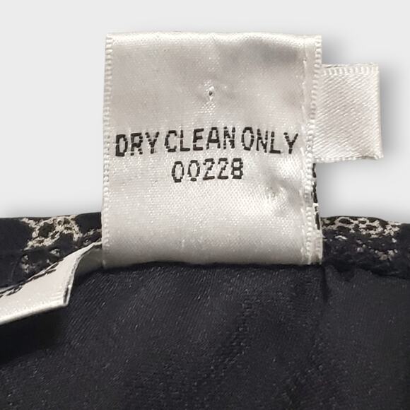 Newport News Asymmetrical Ruffled Mesh Dark Floral Midi Skirt Black Grey Medium - Picture 7 of 9